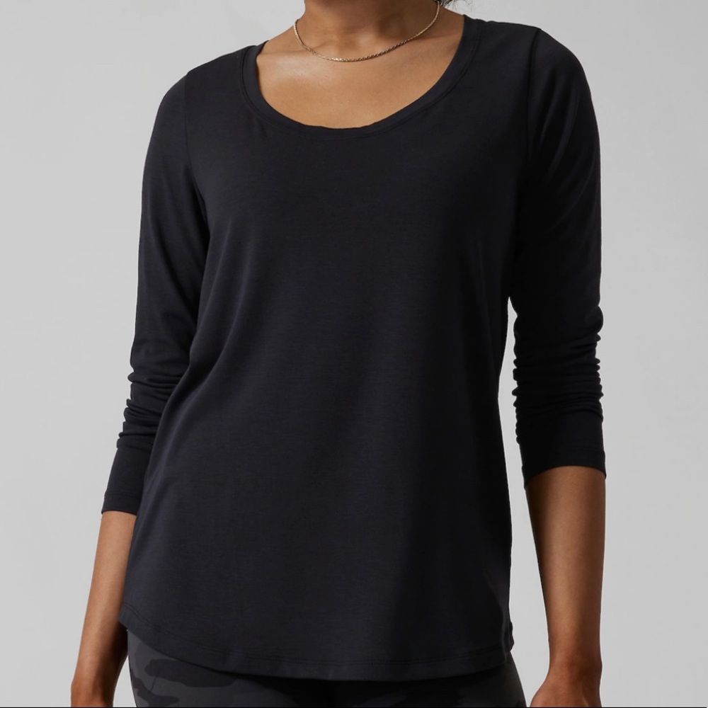 STRATUS II TOP BLACK LONG SLEEVE ATHLETIC TOP
